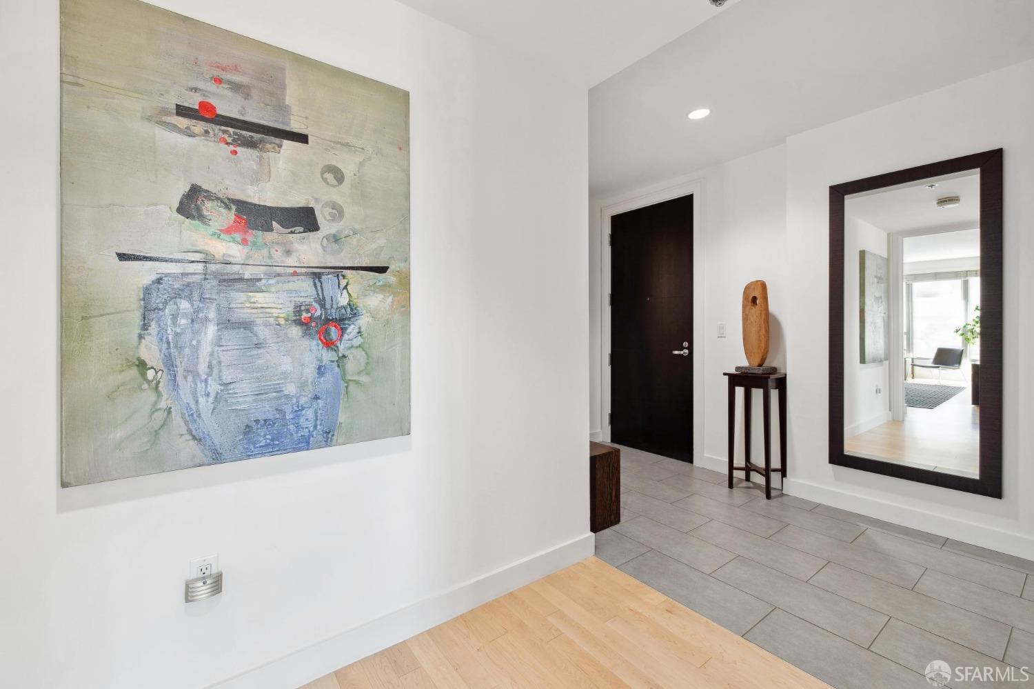 219 Brannan Street # 3G