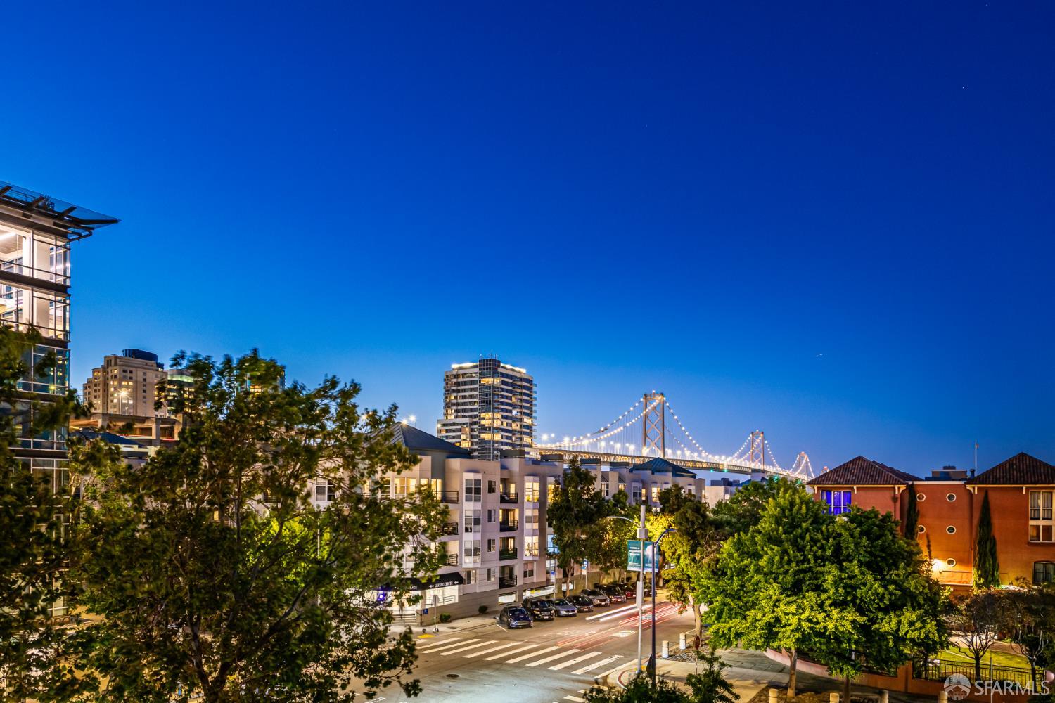 219 Brannan Street # 3G