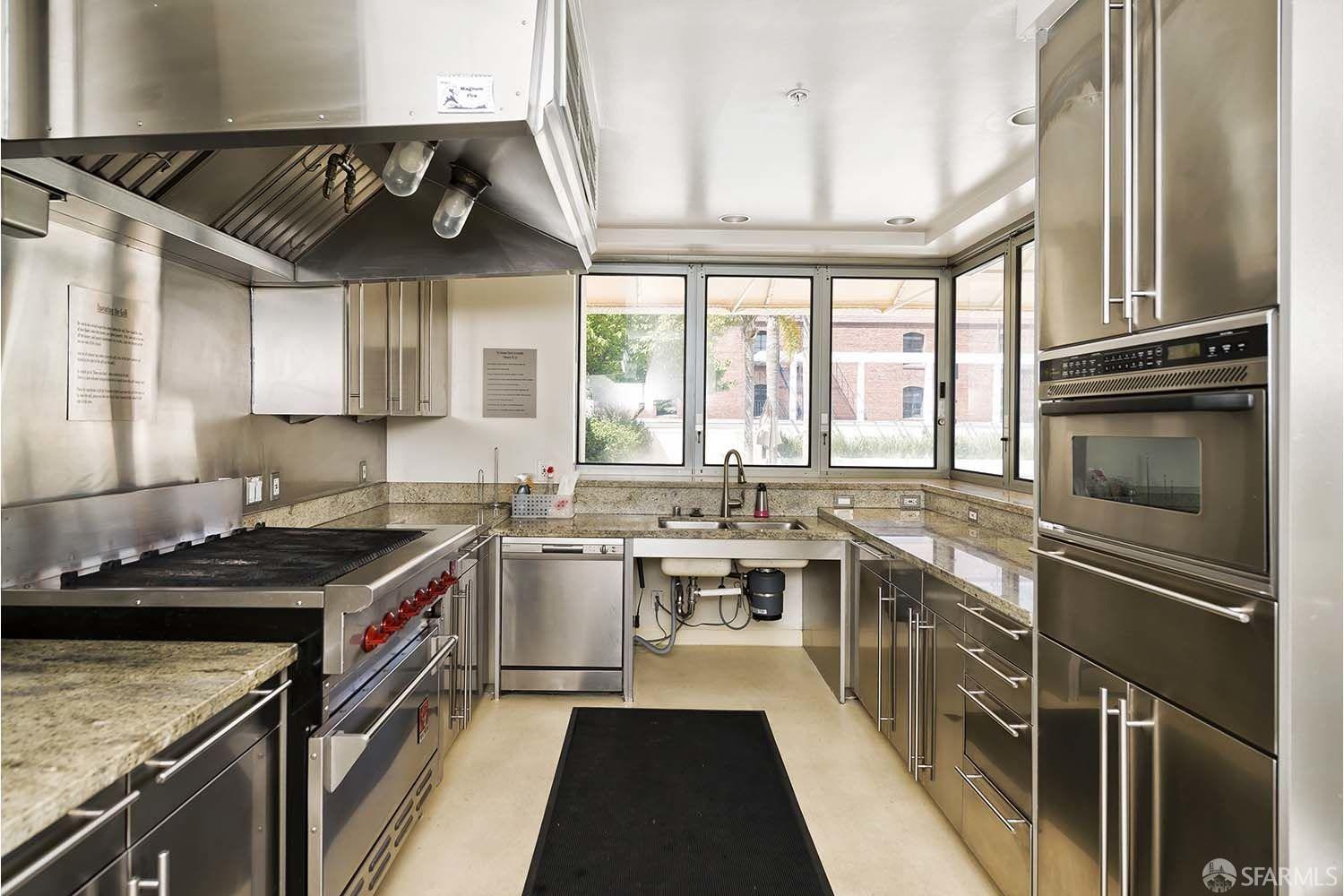 219 Brannan Street # 3G