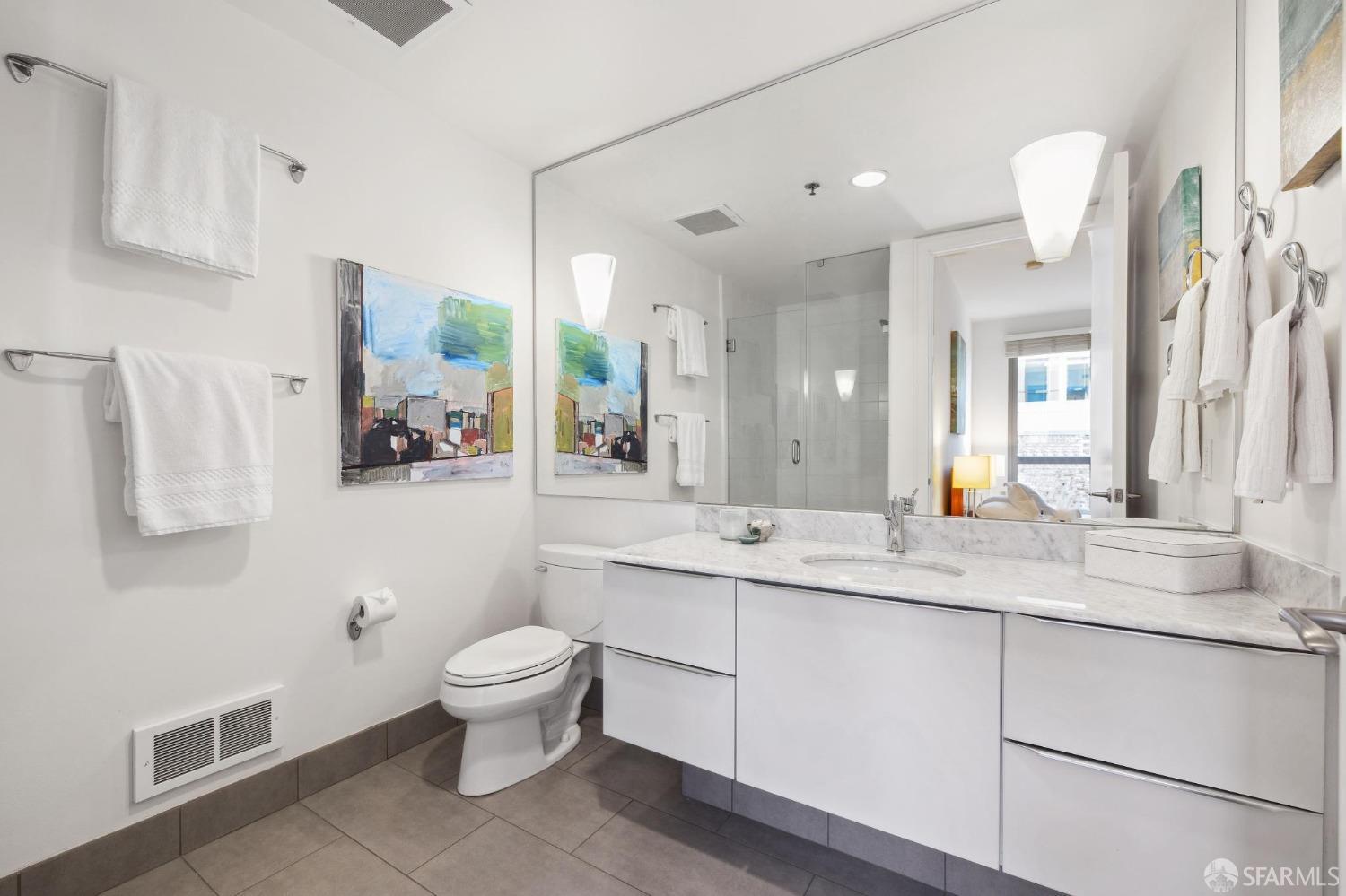 219 Brannan Street # 3G