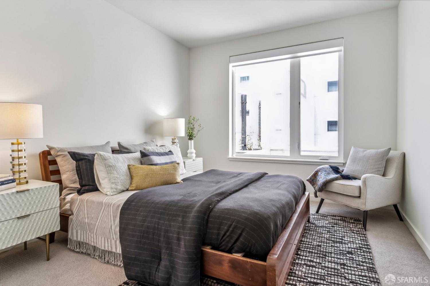 51 Innes Court # 403