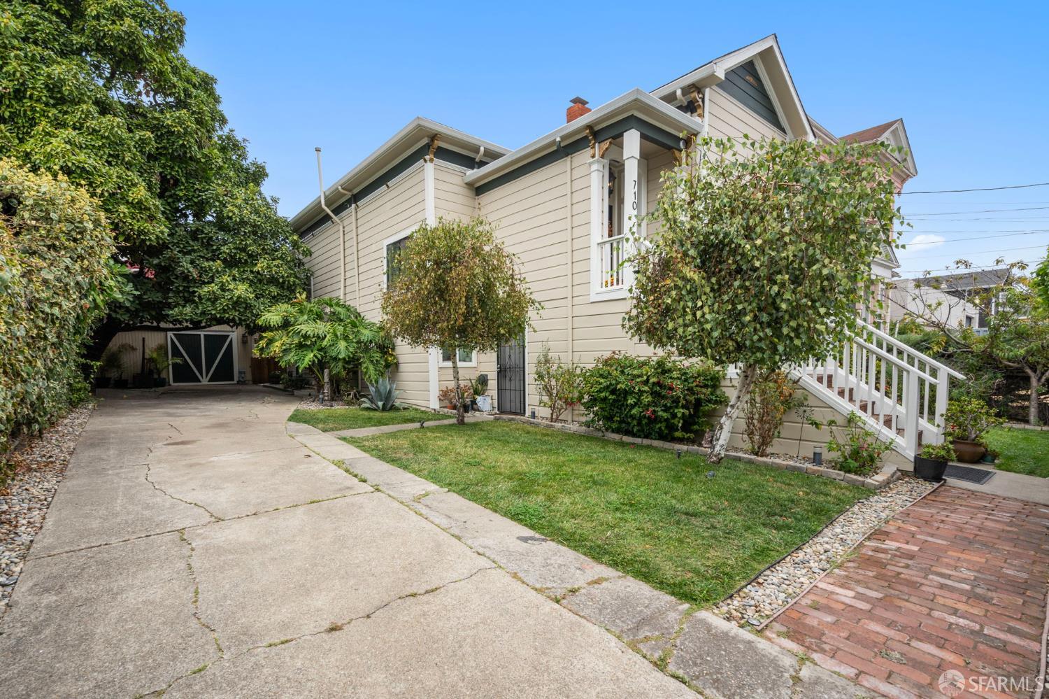 710 24th Street
