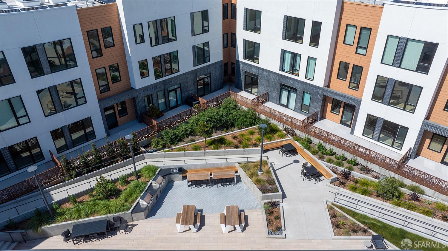 52 Kirkwood Avenue # 403, San Francisco Unit: 403