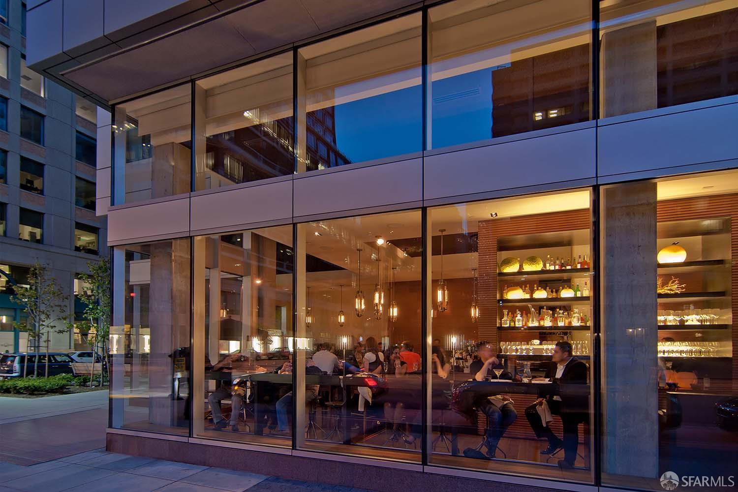 301 Main Street # 16H