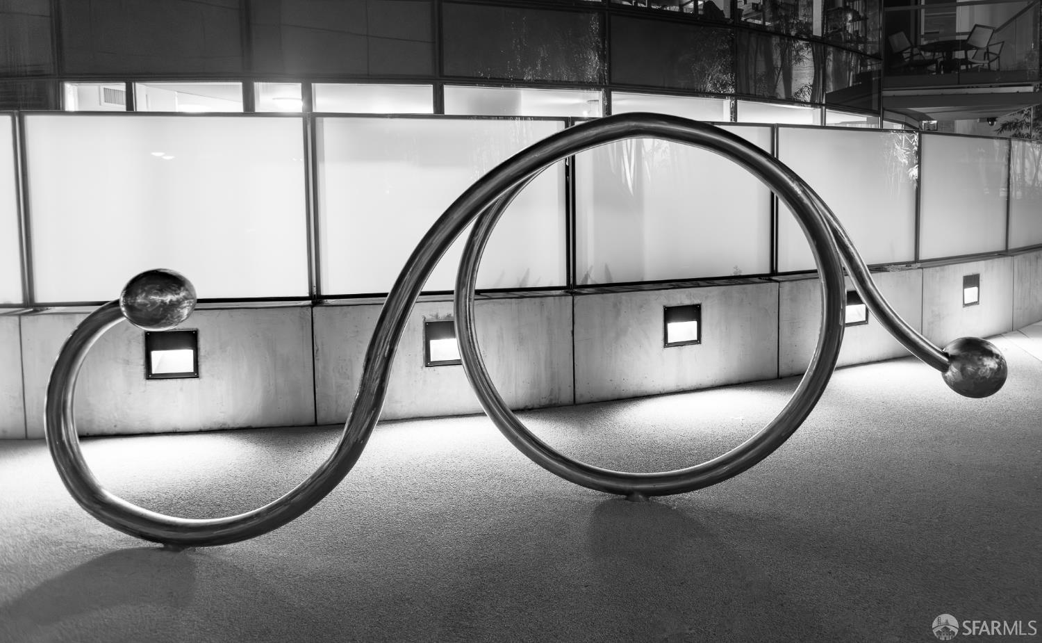 301 Main Street # 16H