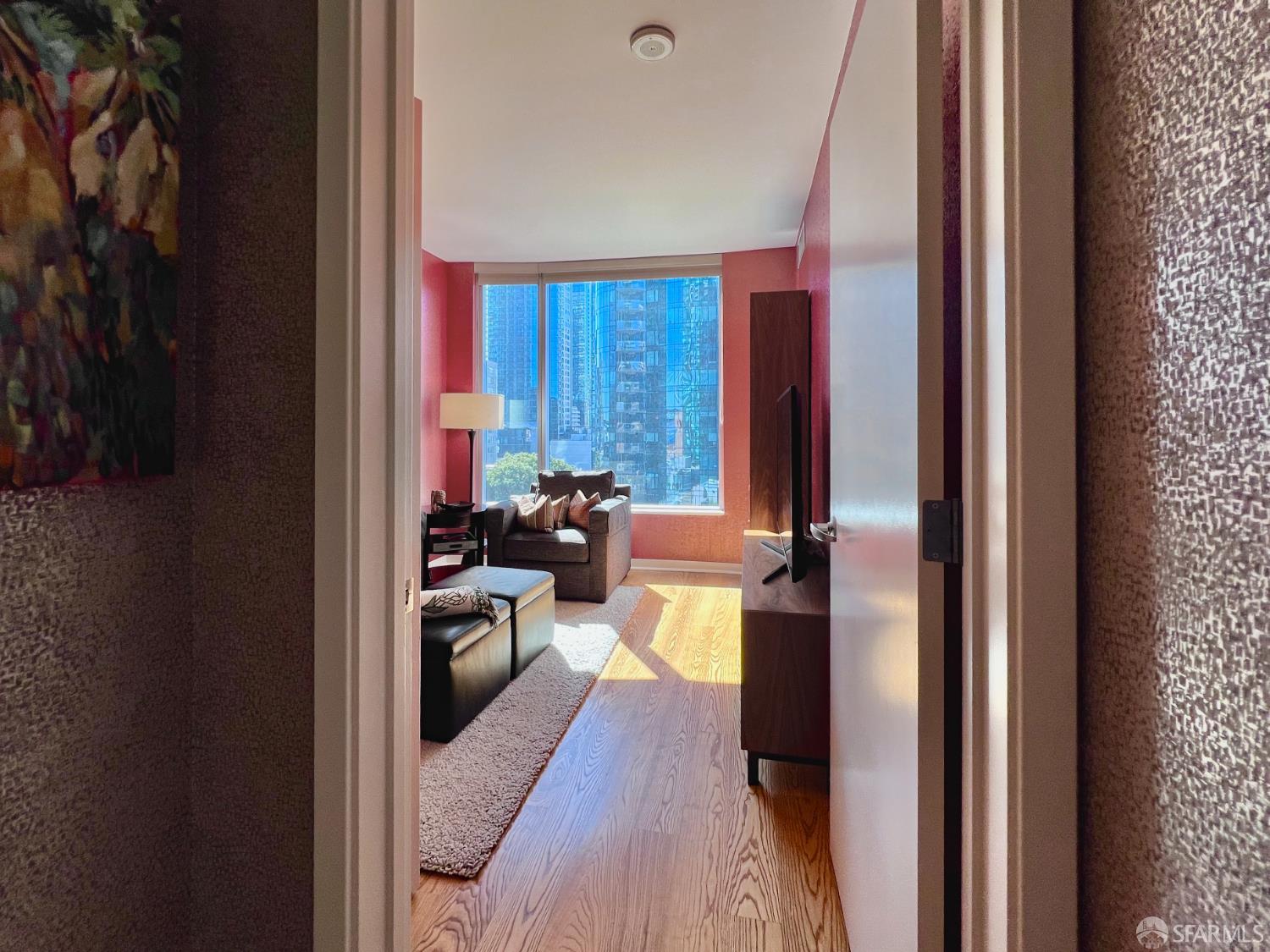 301 Main Street # 16H