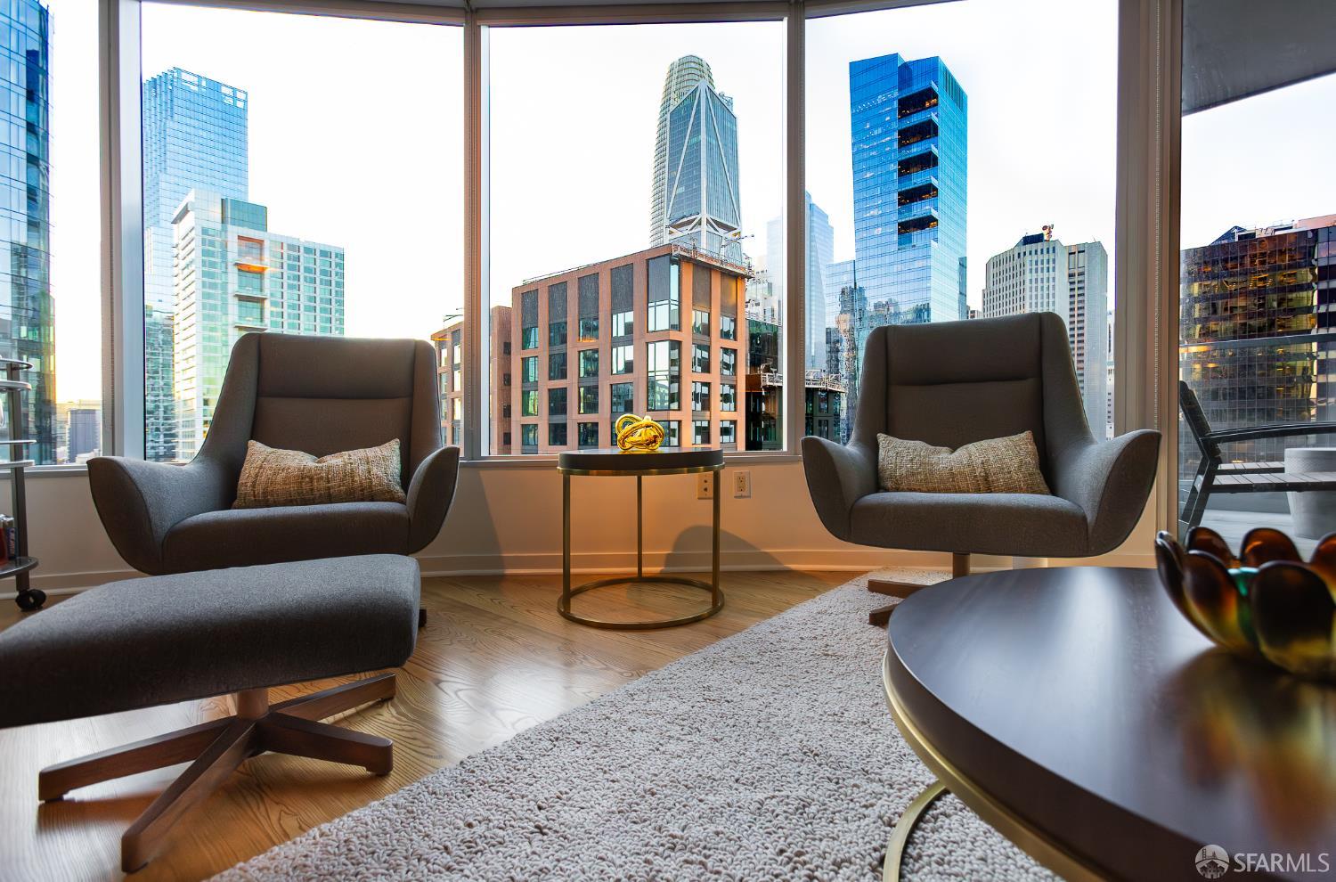 301 Main Street # 16H