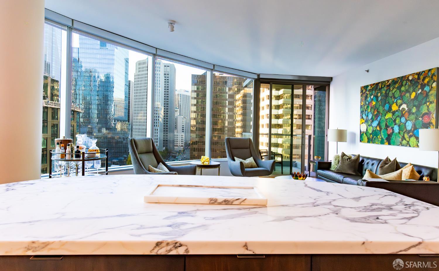 301 Main Street # 16H