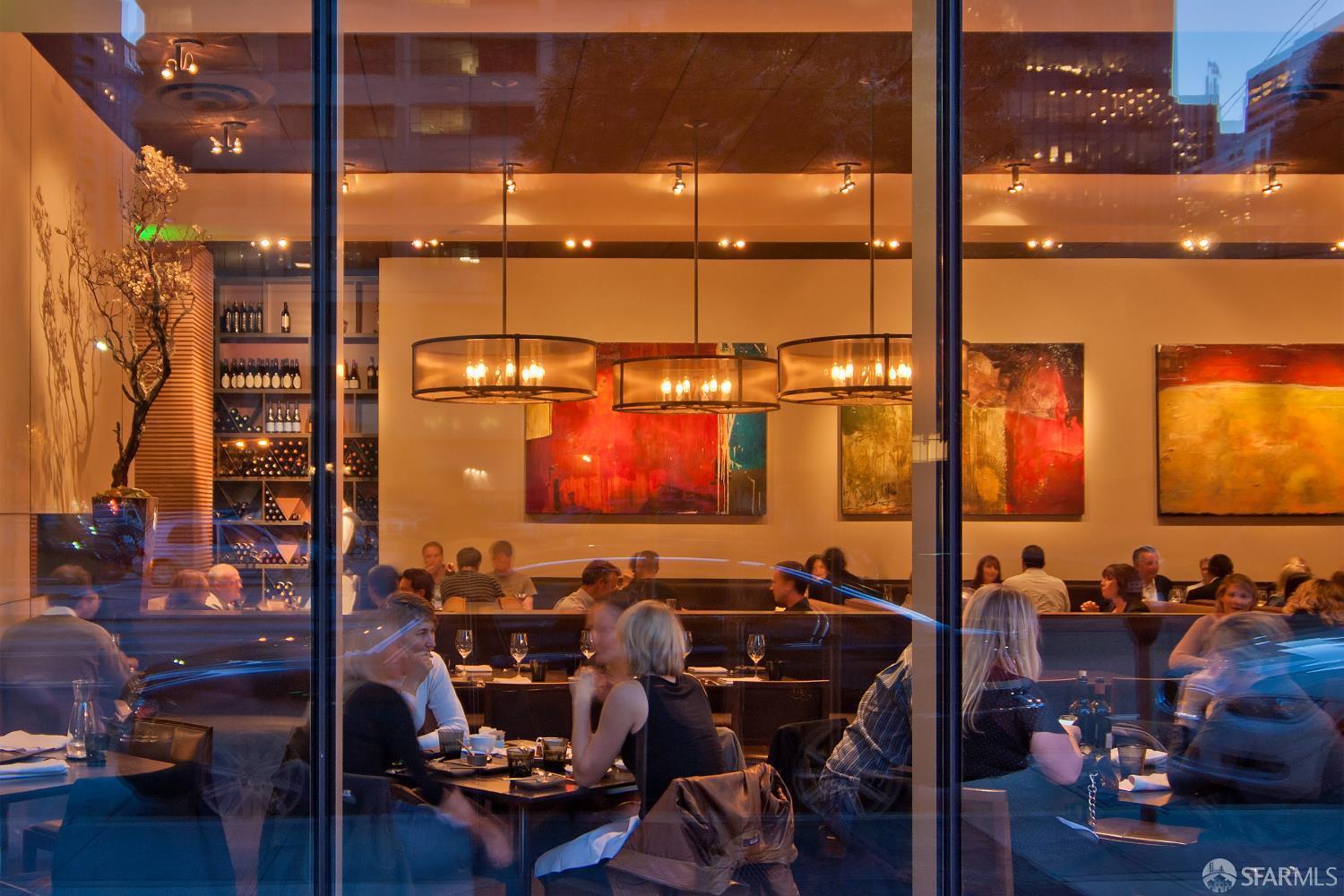 301 Main Street # 16H