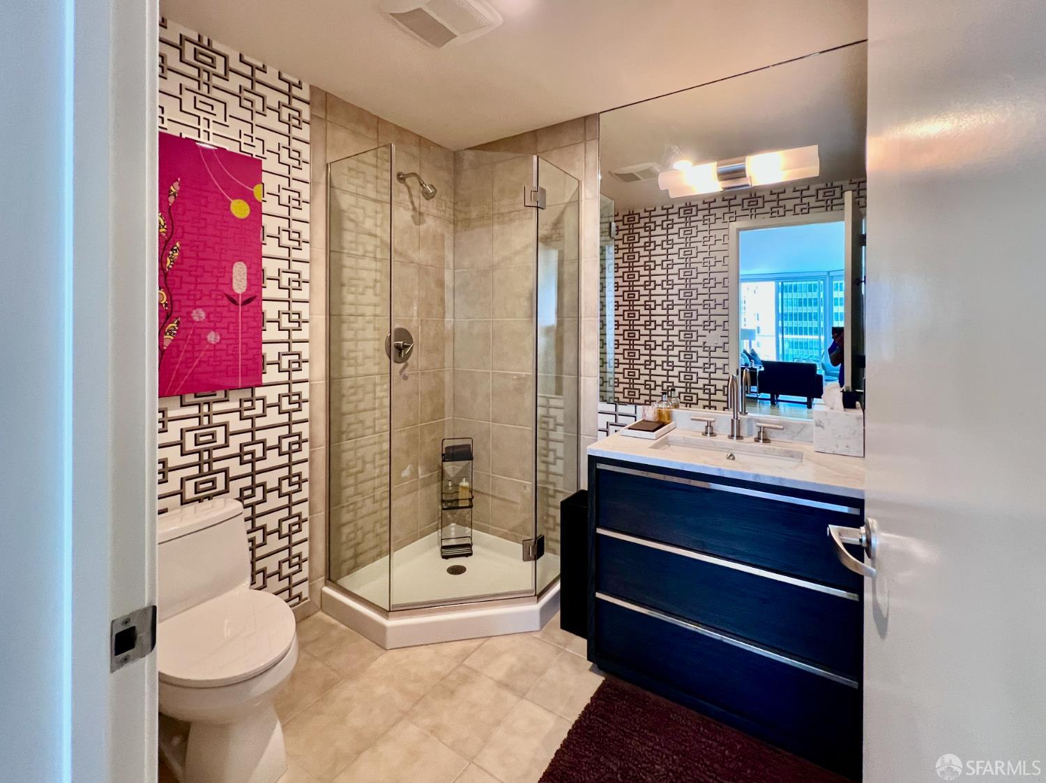 301 Main Street # 16H