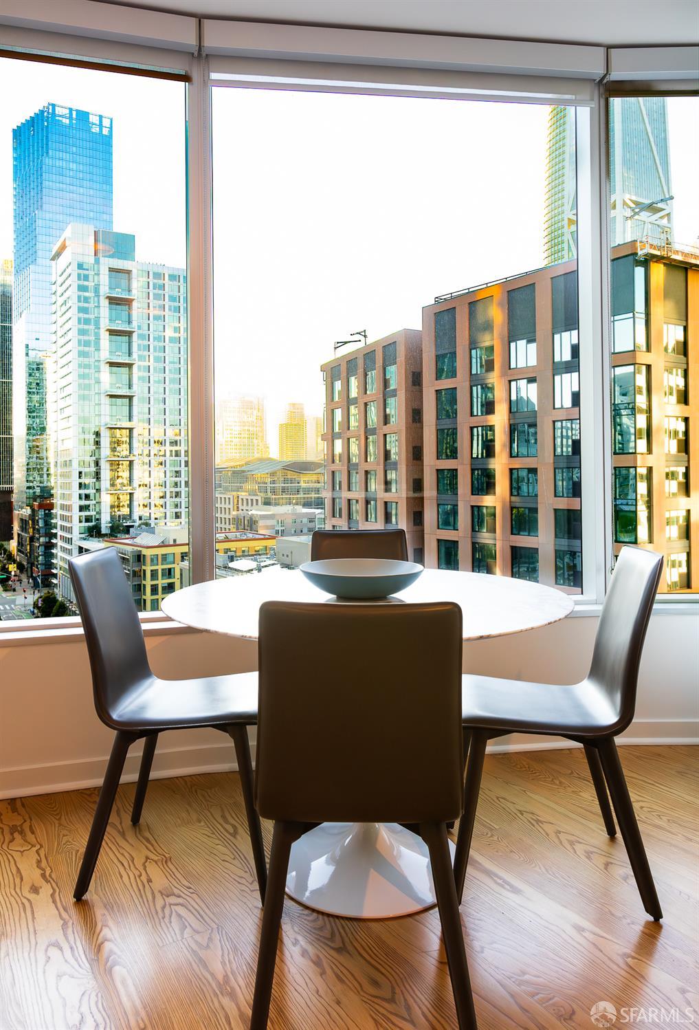 301 Main Street # 16H