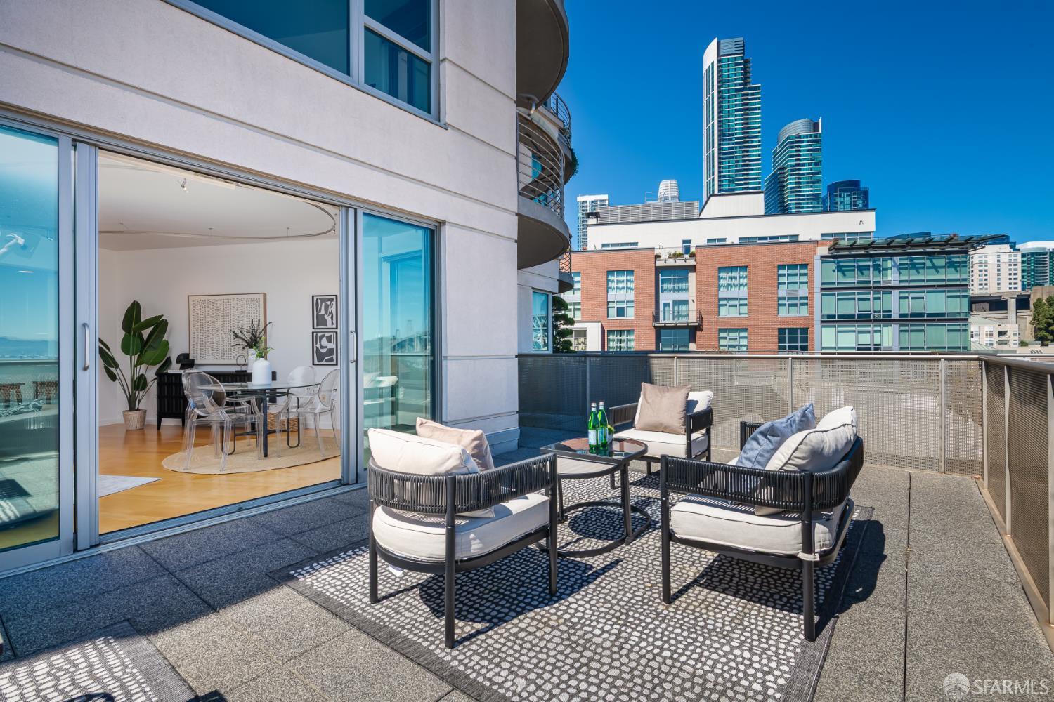 219 Brannan Street # 5G