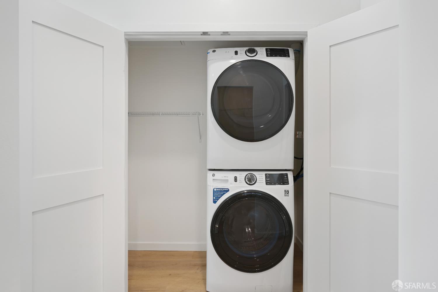 52 Kirkwood Avenue # 212