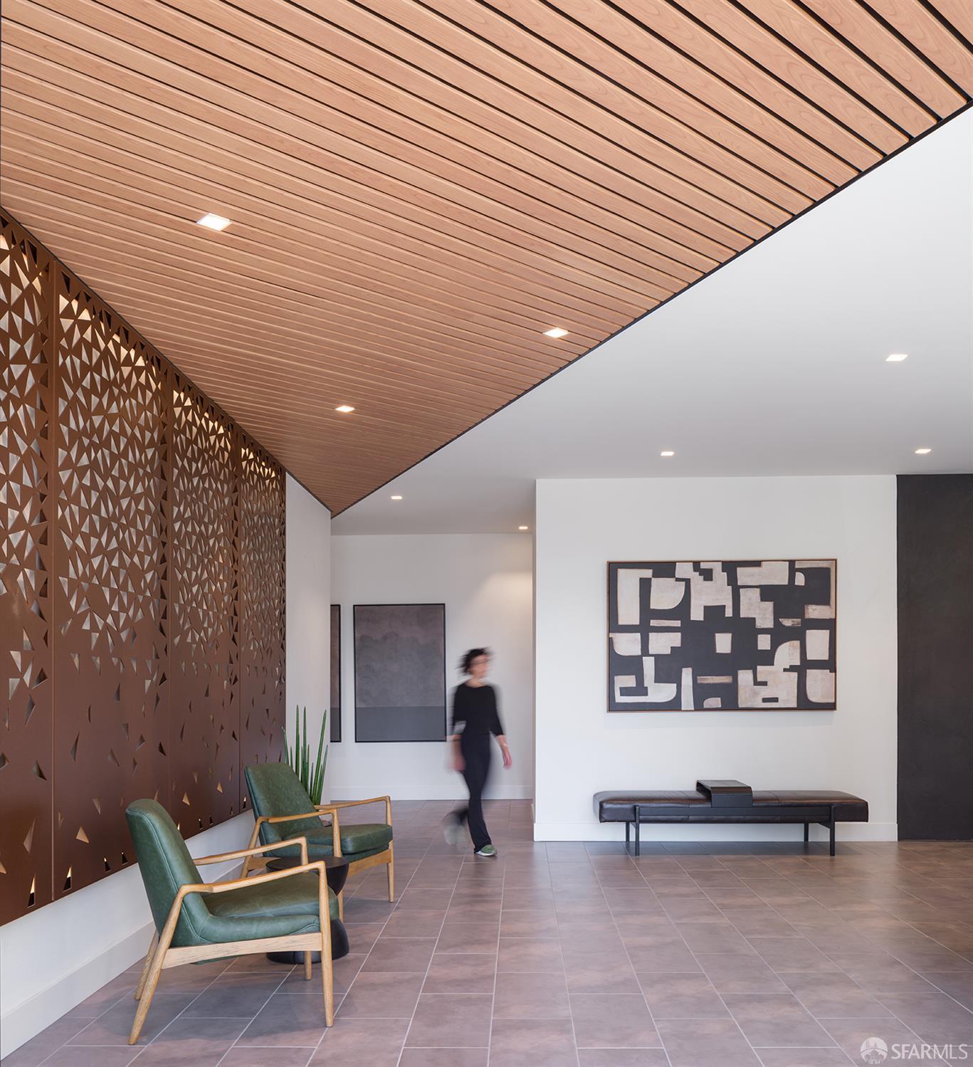 52 Kirkwood Avenue # 212