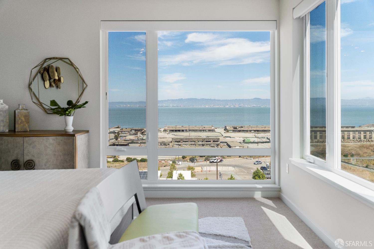 52 Innes Court # 402