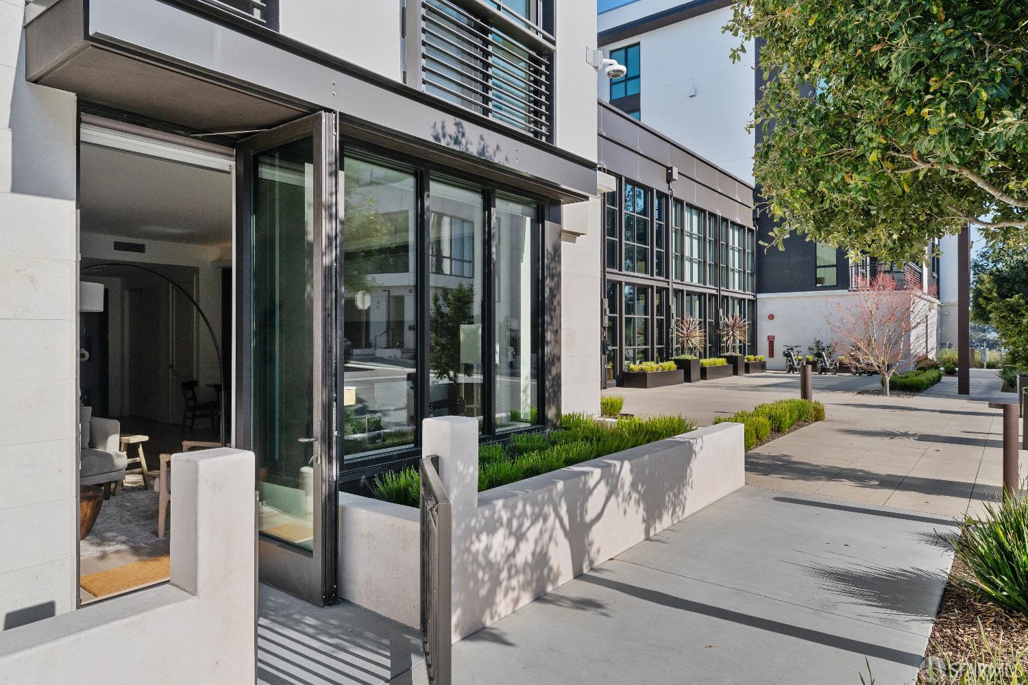 1 Bristol Court # 201