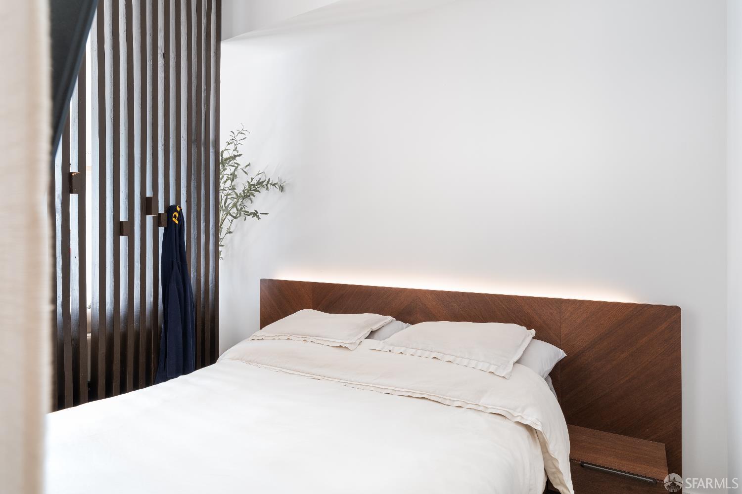 1 Bristol Court # 201