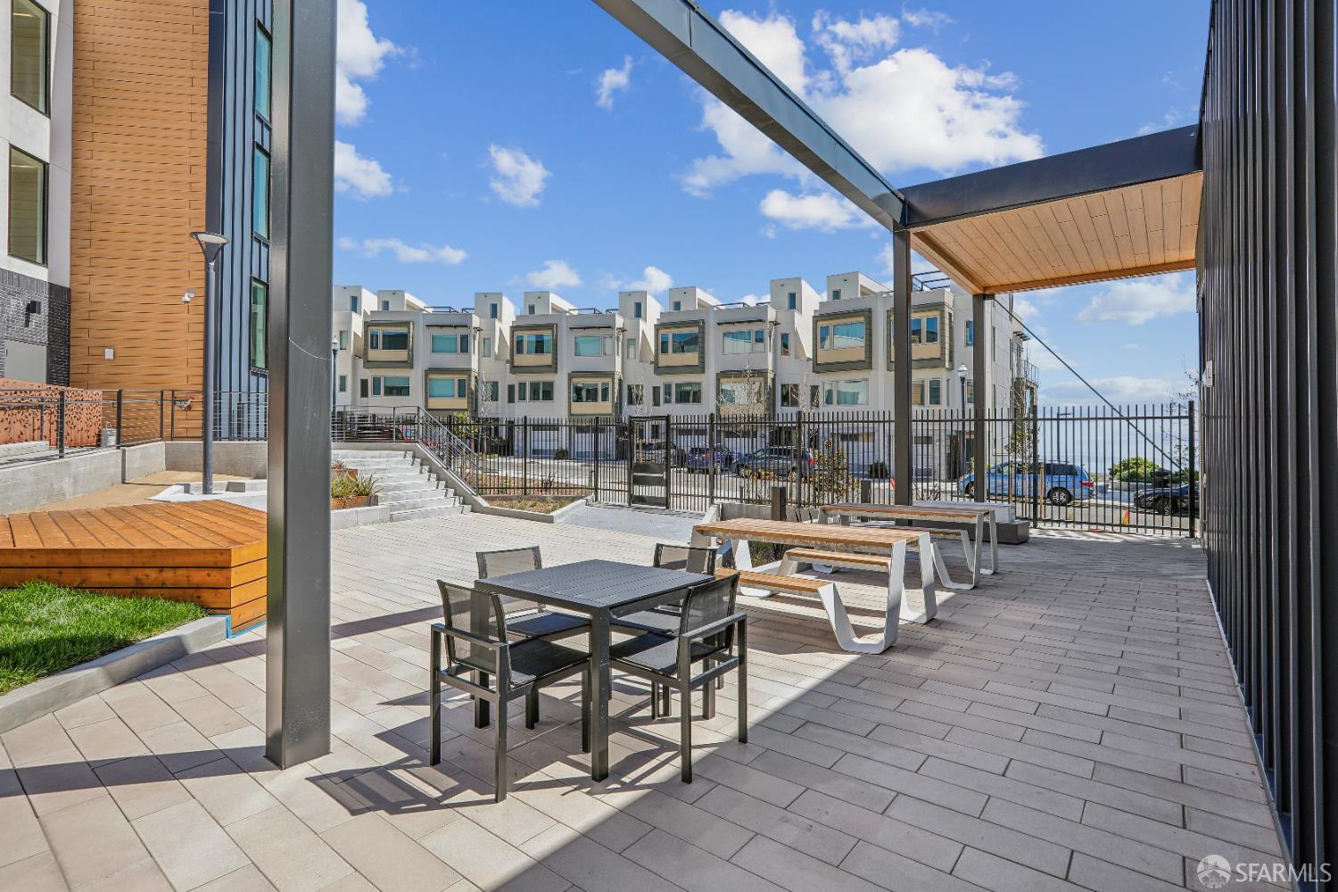 52 SW Kirkwood Avenue # 414