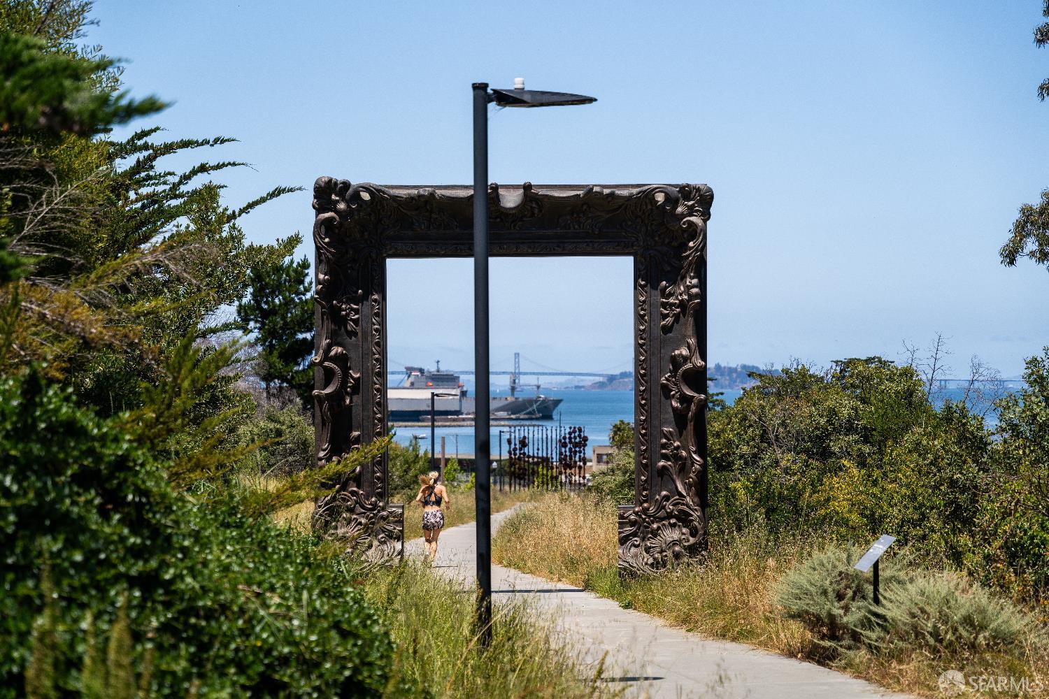 52 SW Kirkwood Avenue # 414