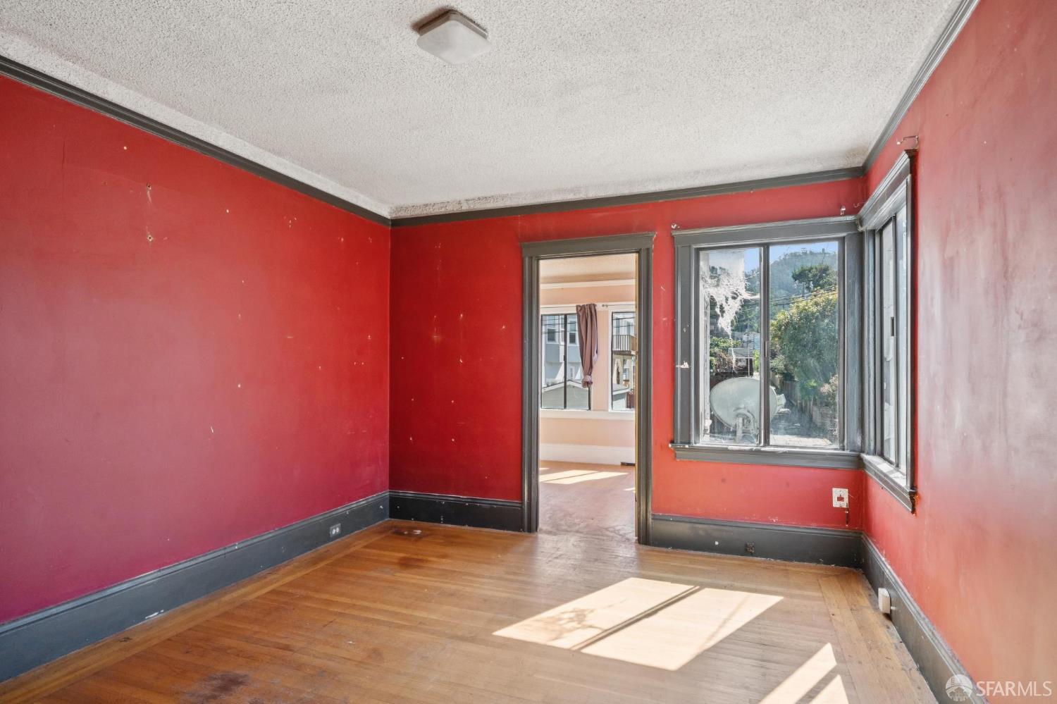 25 Claremont Boulevard