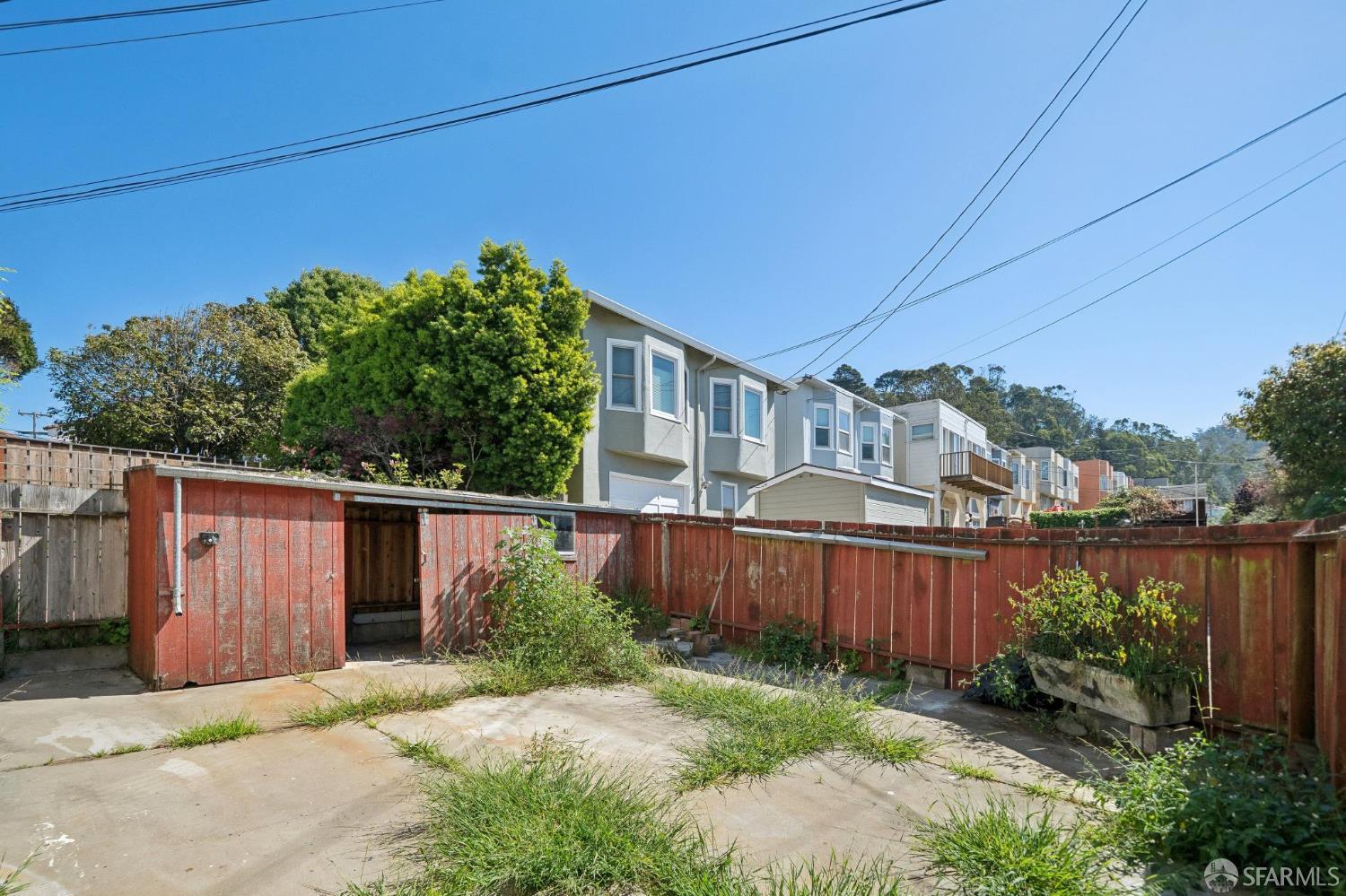 25 Claremont Boulevard