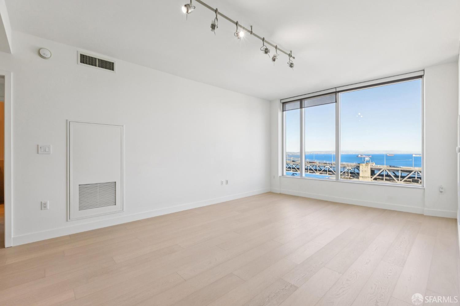 338 Spear Street # 23E