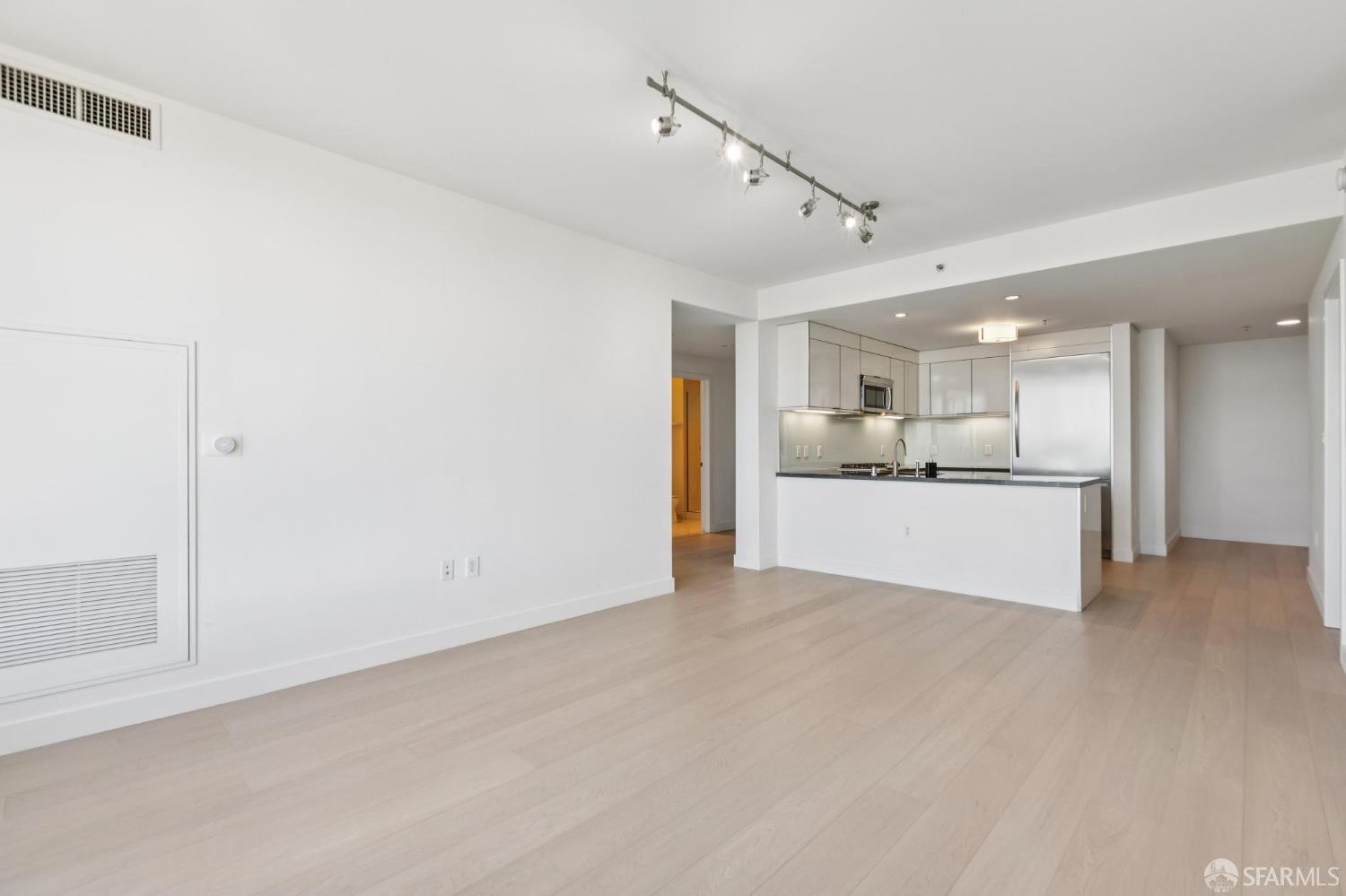 338 Spear Street # 23E