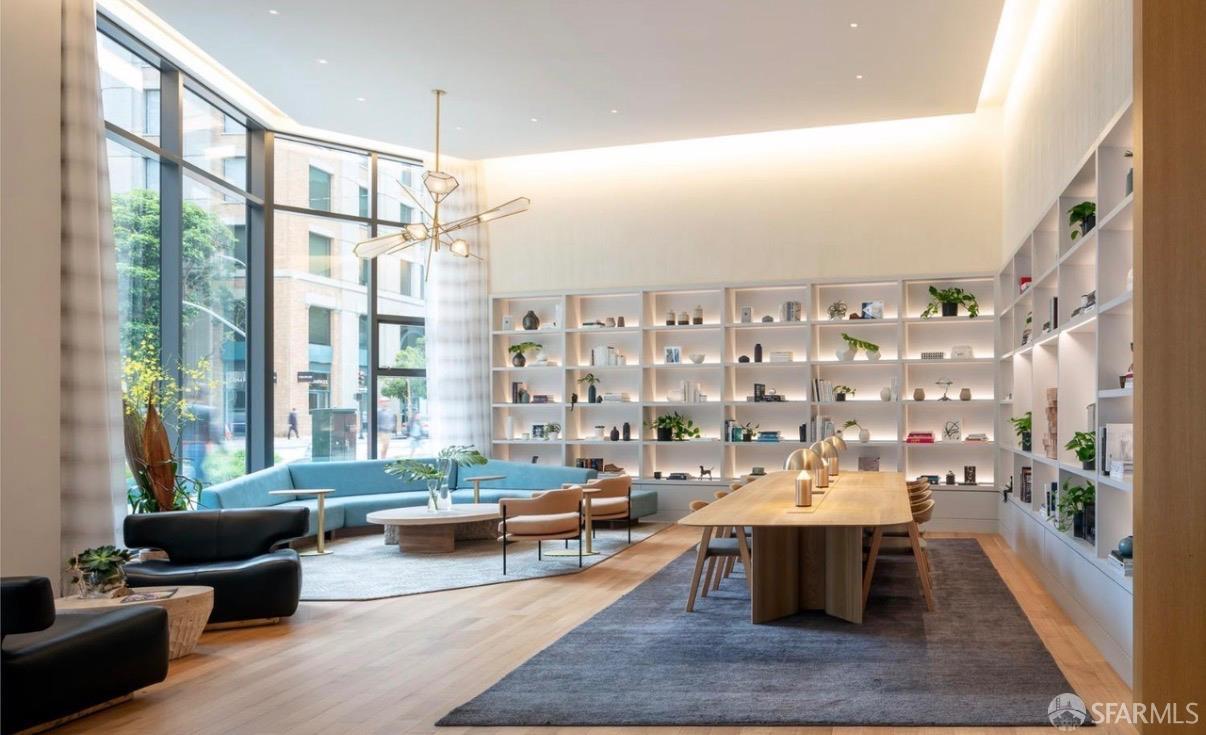 280 Spear Street # 3K