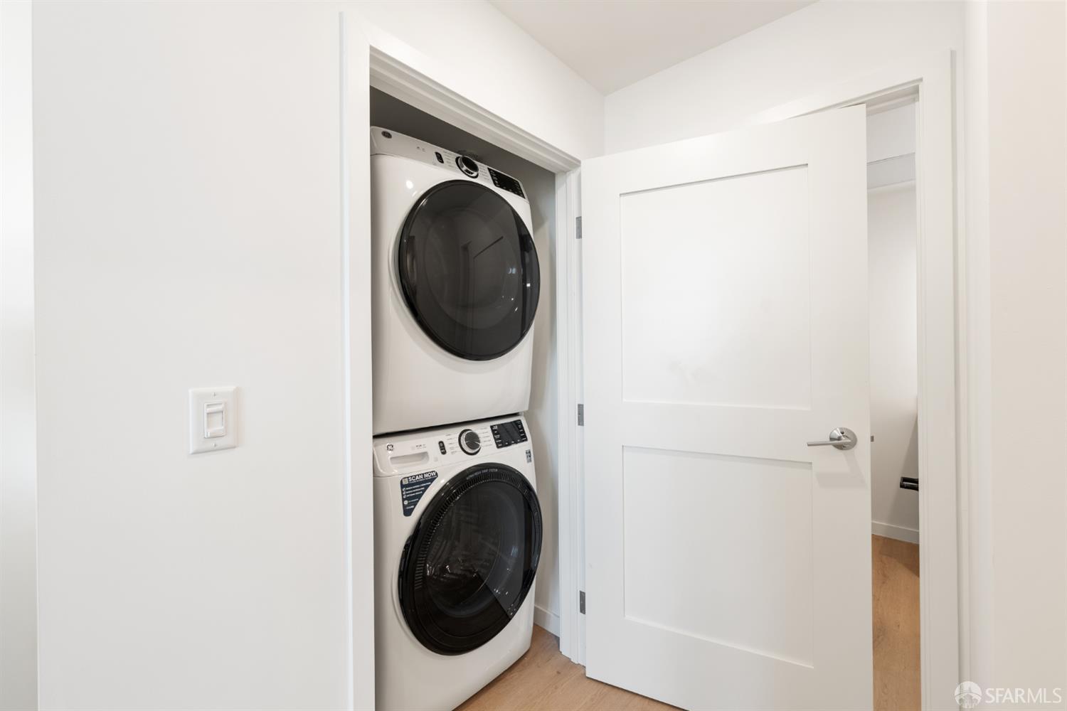 52 Kirkwood Avenue # 219