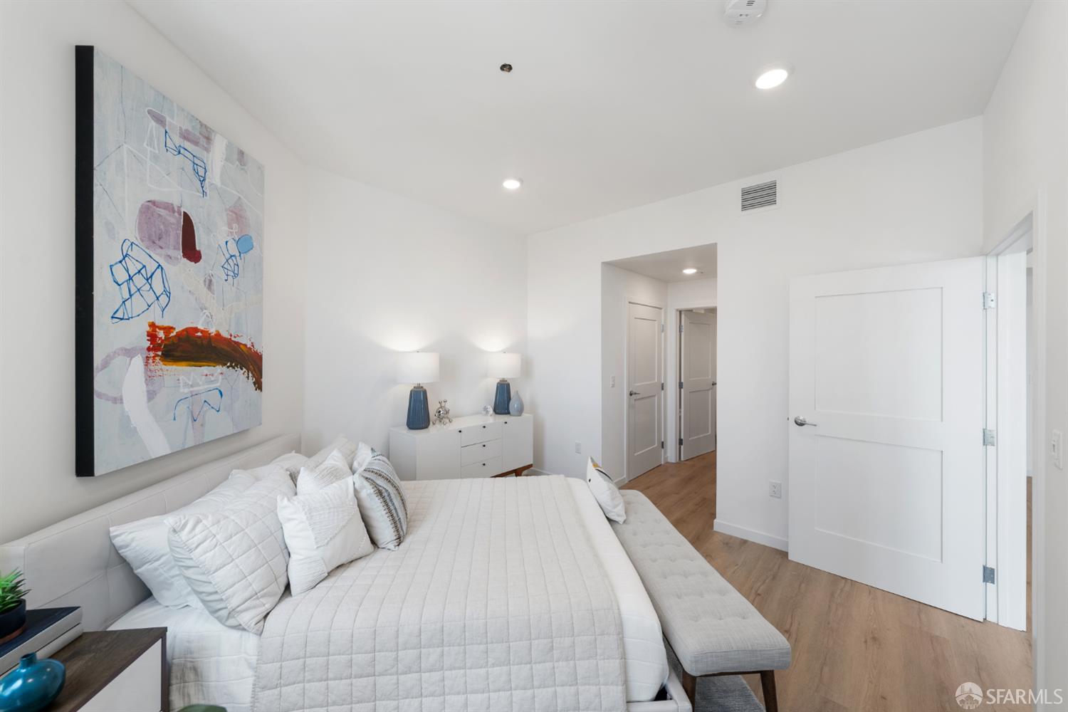 52 Kirkwood Avenue # 219