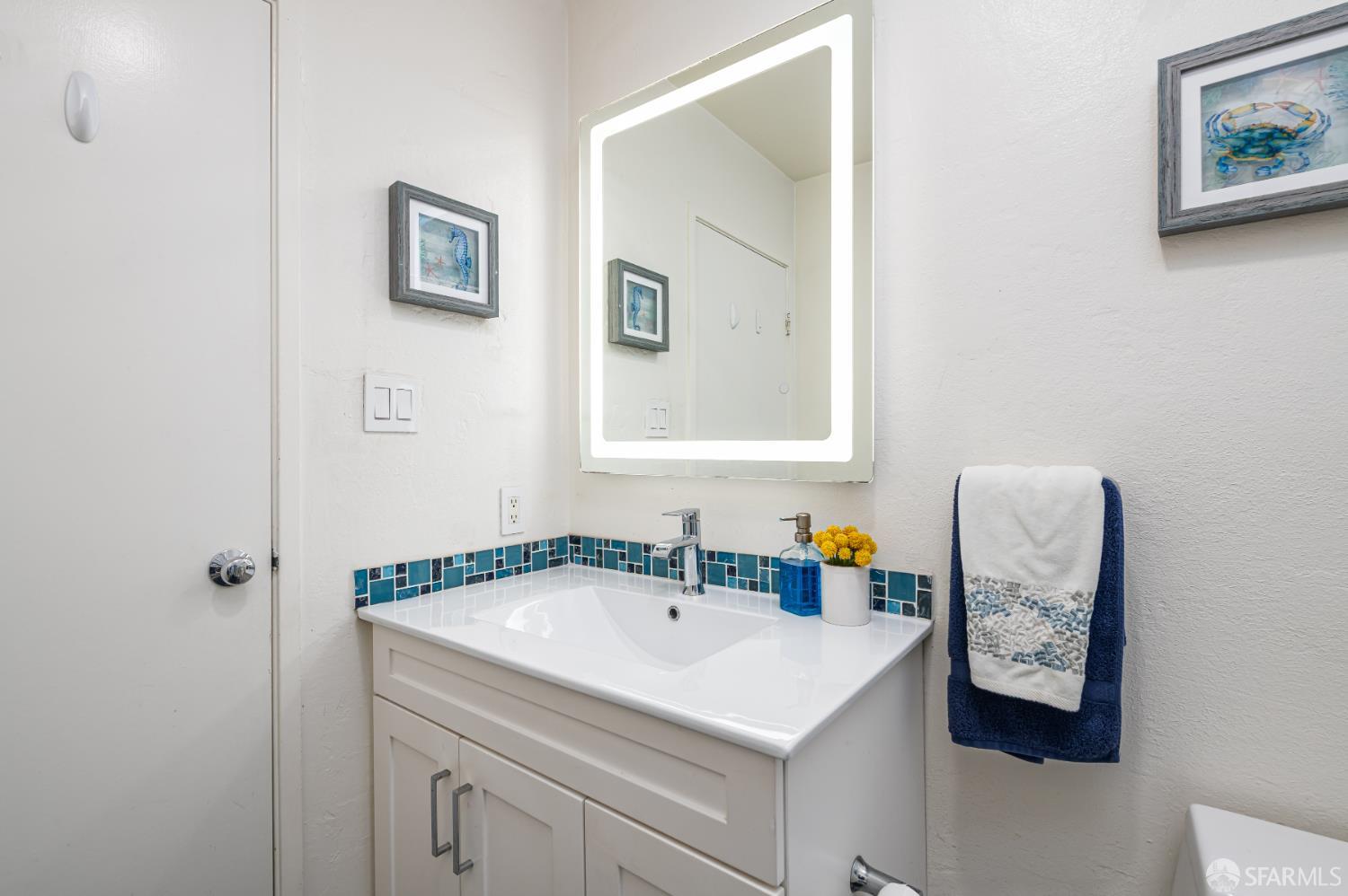 5 Embarcadero W Street # 120