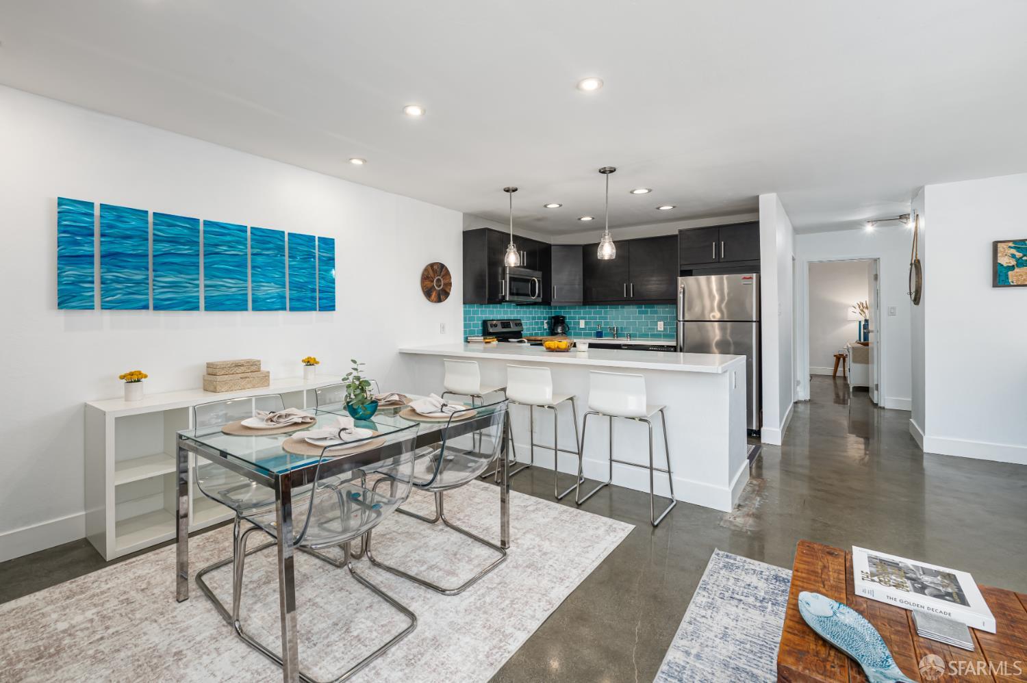 5 Embarcadero W Street # 120
