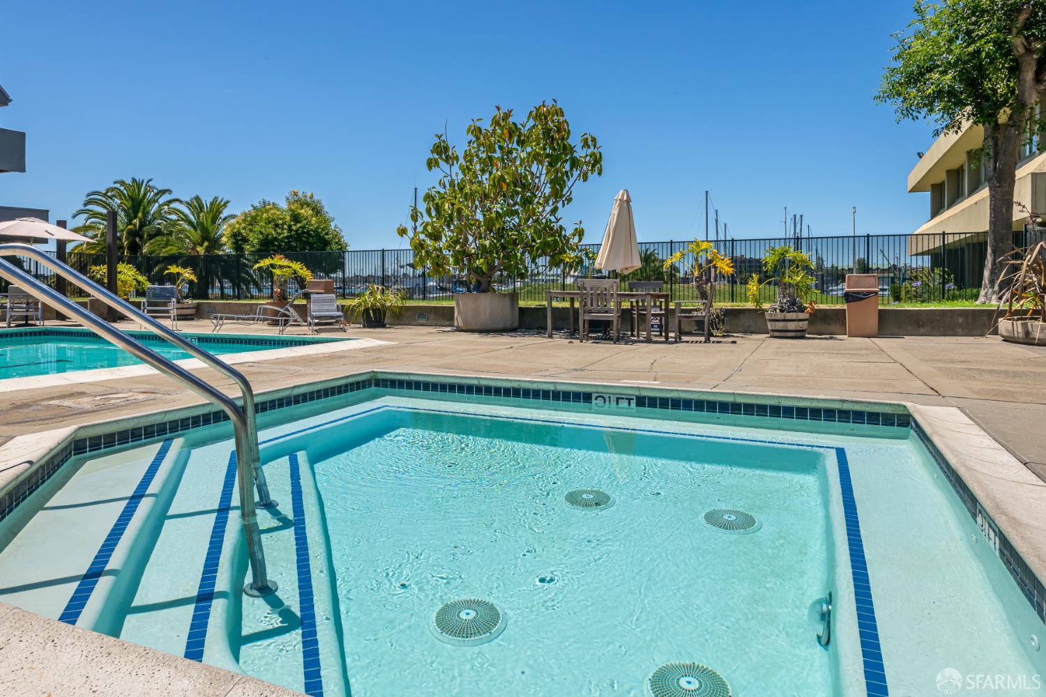 5 Embarcadero W Street # 120