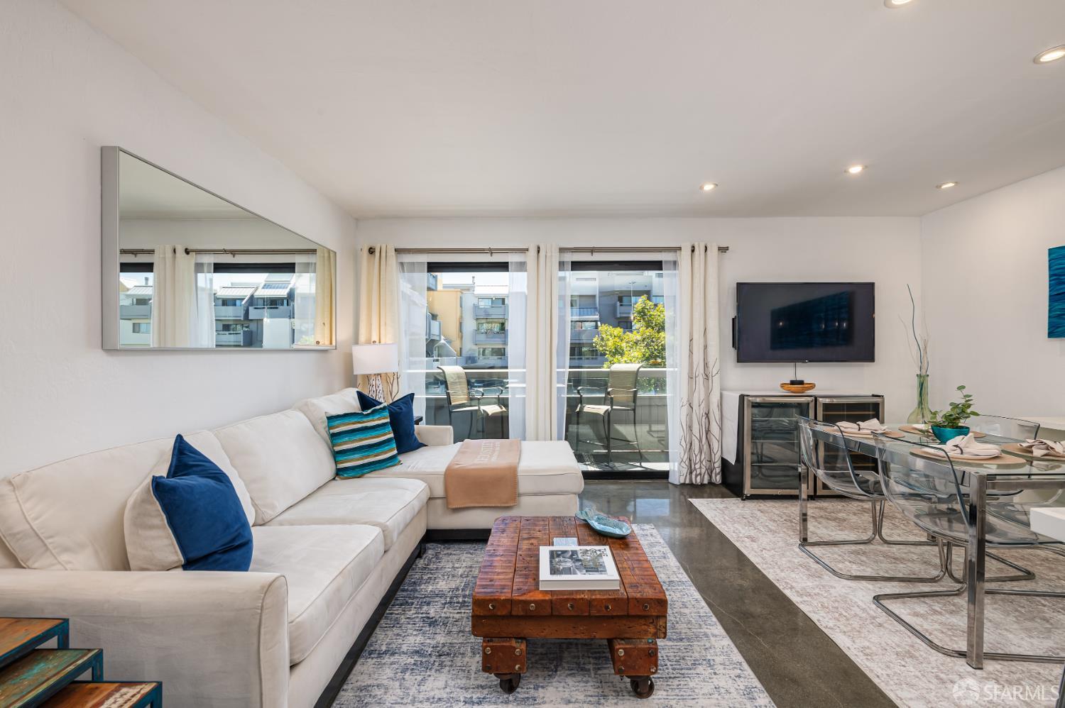5 Embarcadero W Street # 120