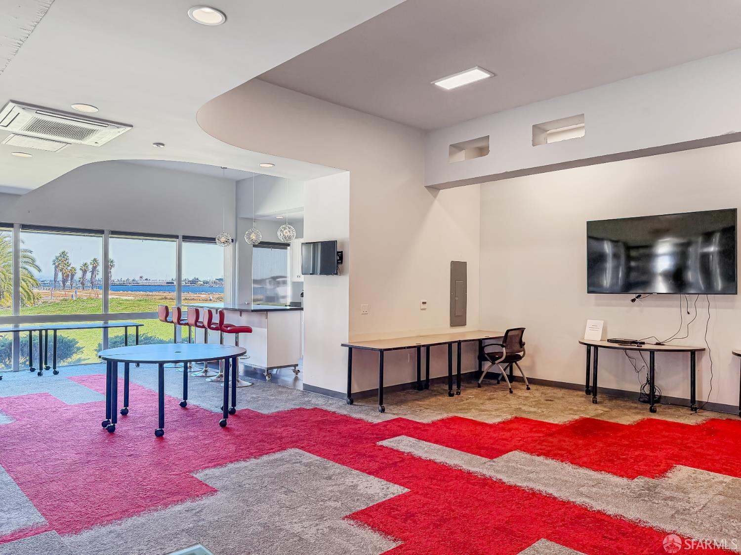 5 Embarcadero W Street # 120