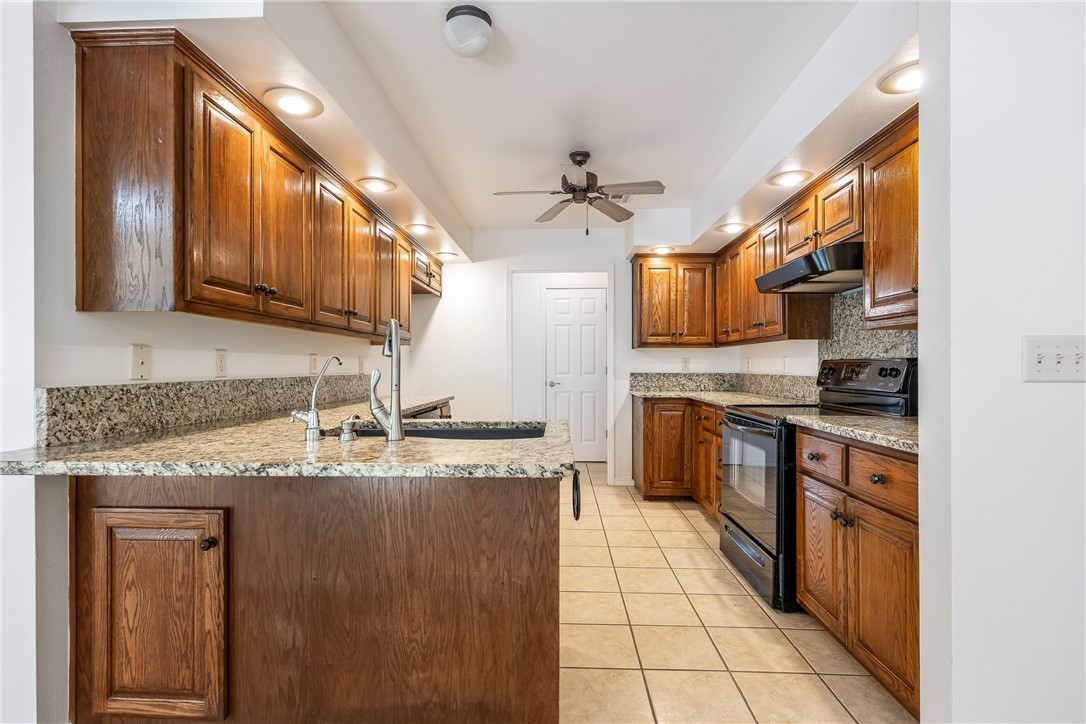 6 Laxton Lane