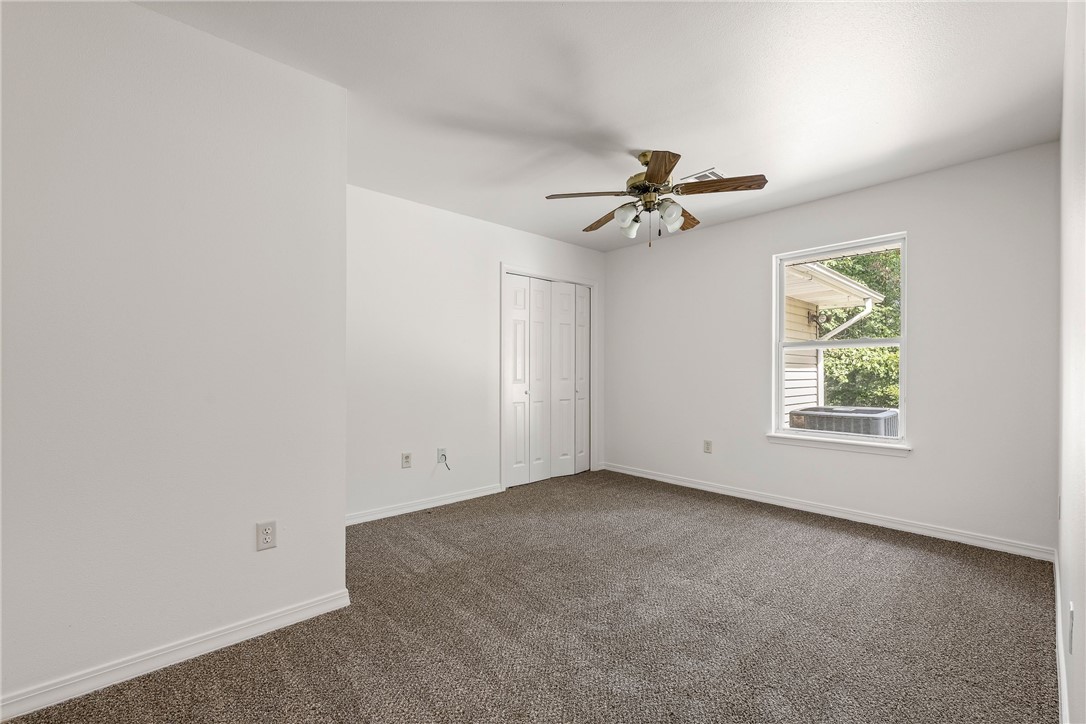 6 Laxton Lane