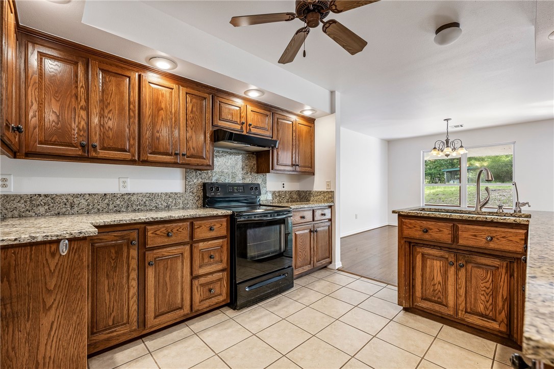 6 Laxton Lane