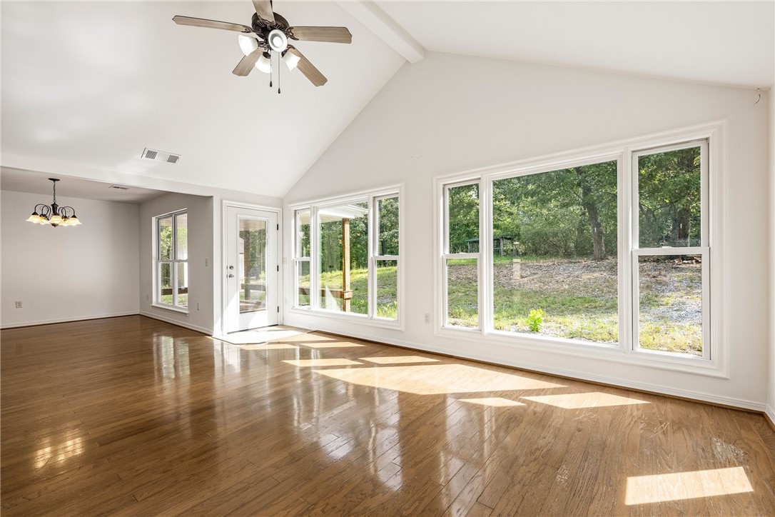 6 Laxton Lane