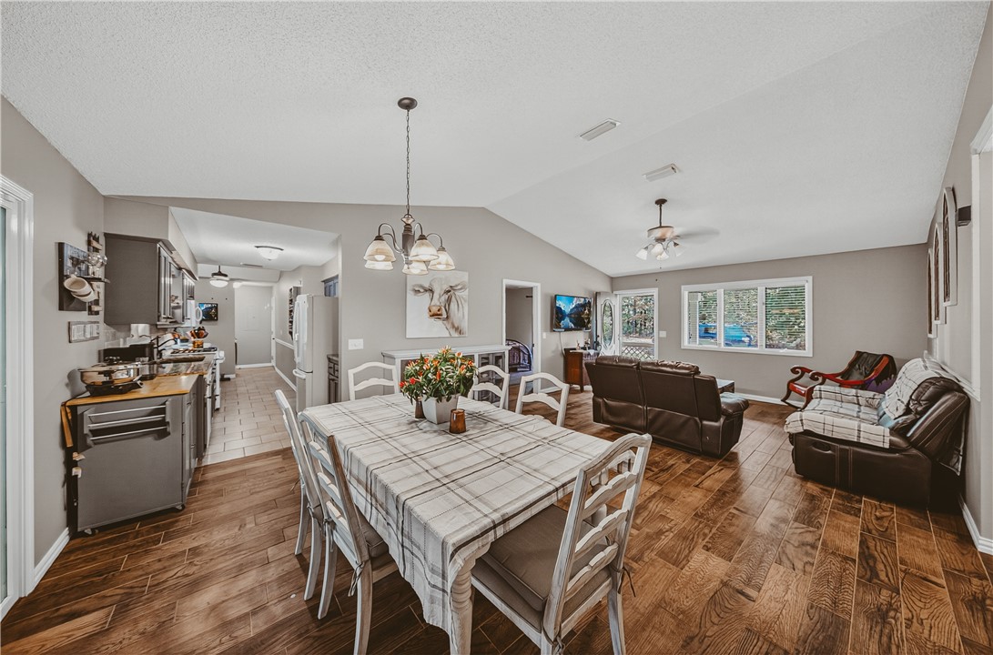 4 Prestwick Lane