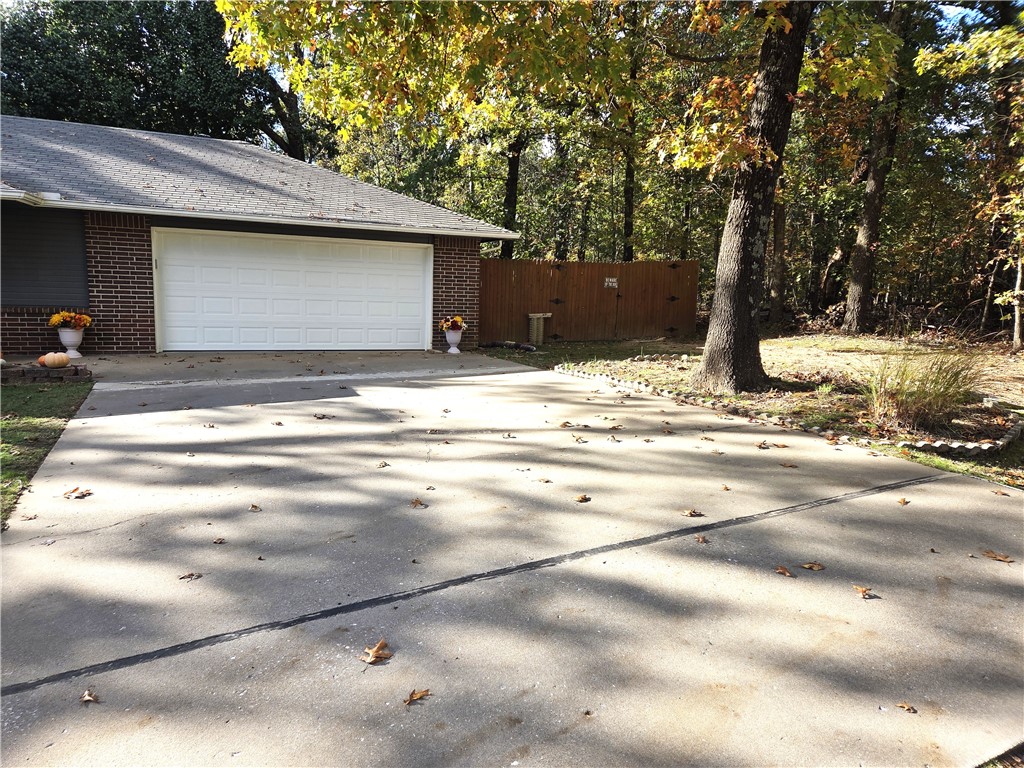 4 Prestwick Lane
