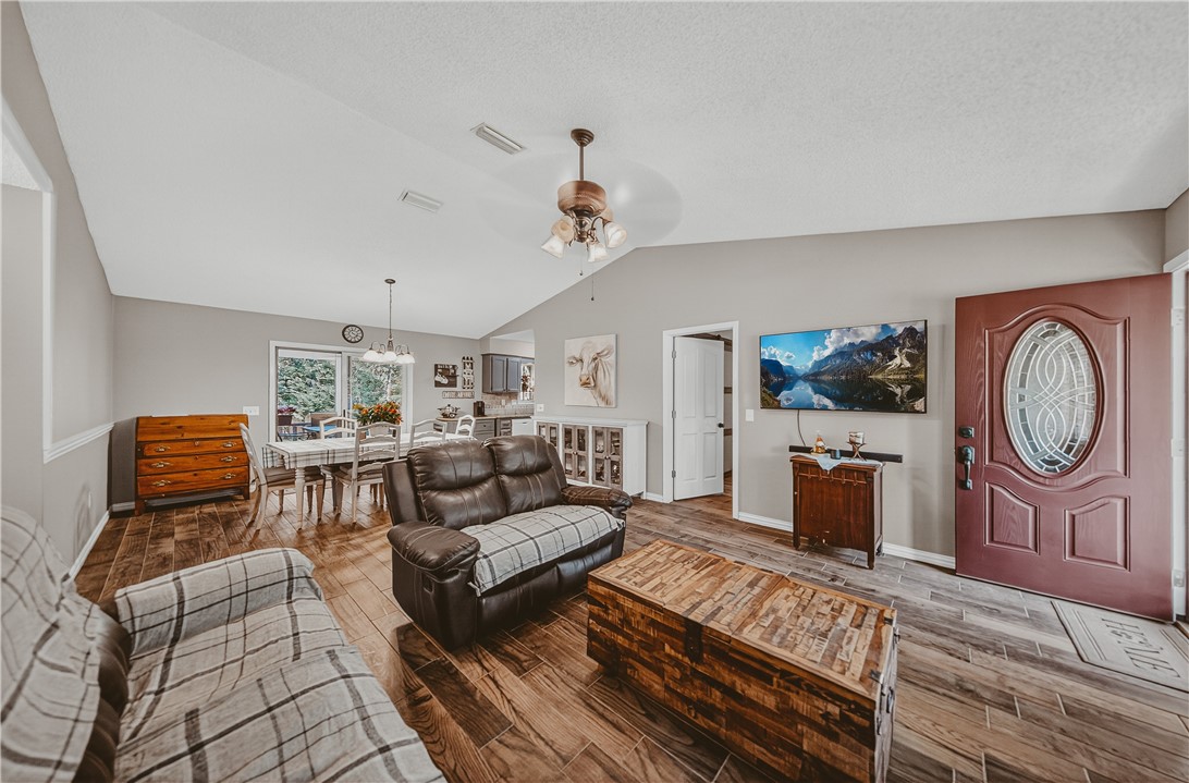 4 Prestwick Lane