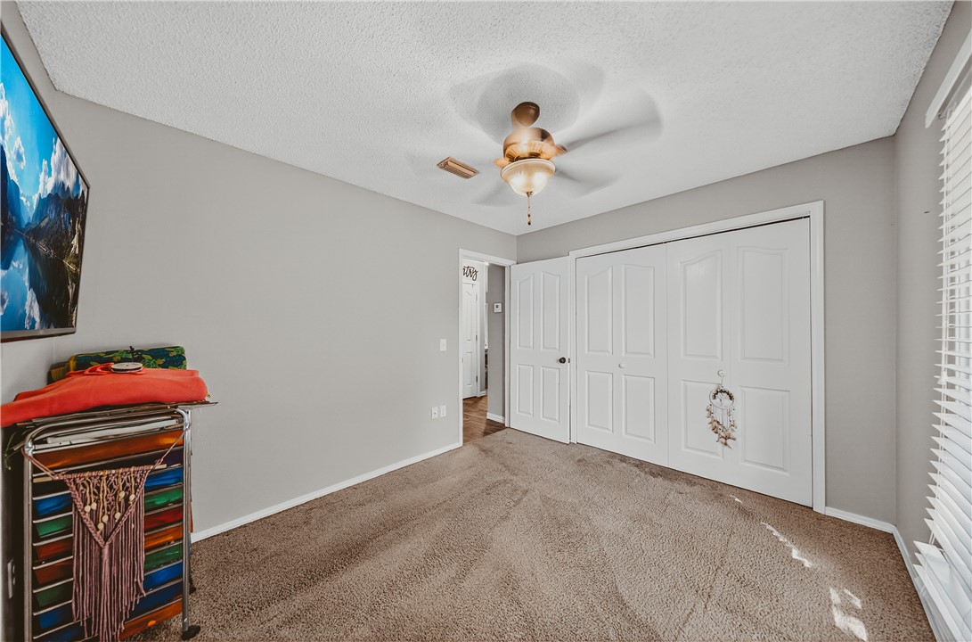 4 Prestwick Lane