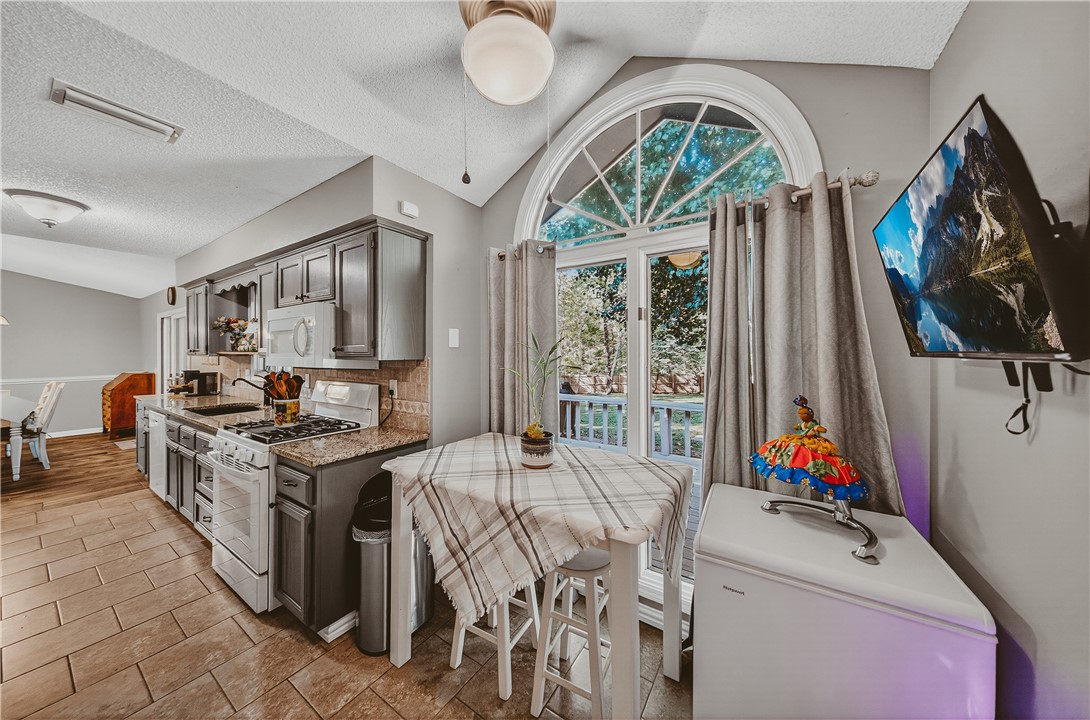 4 Prestwick Lane