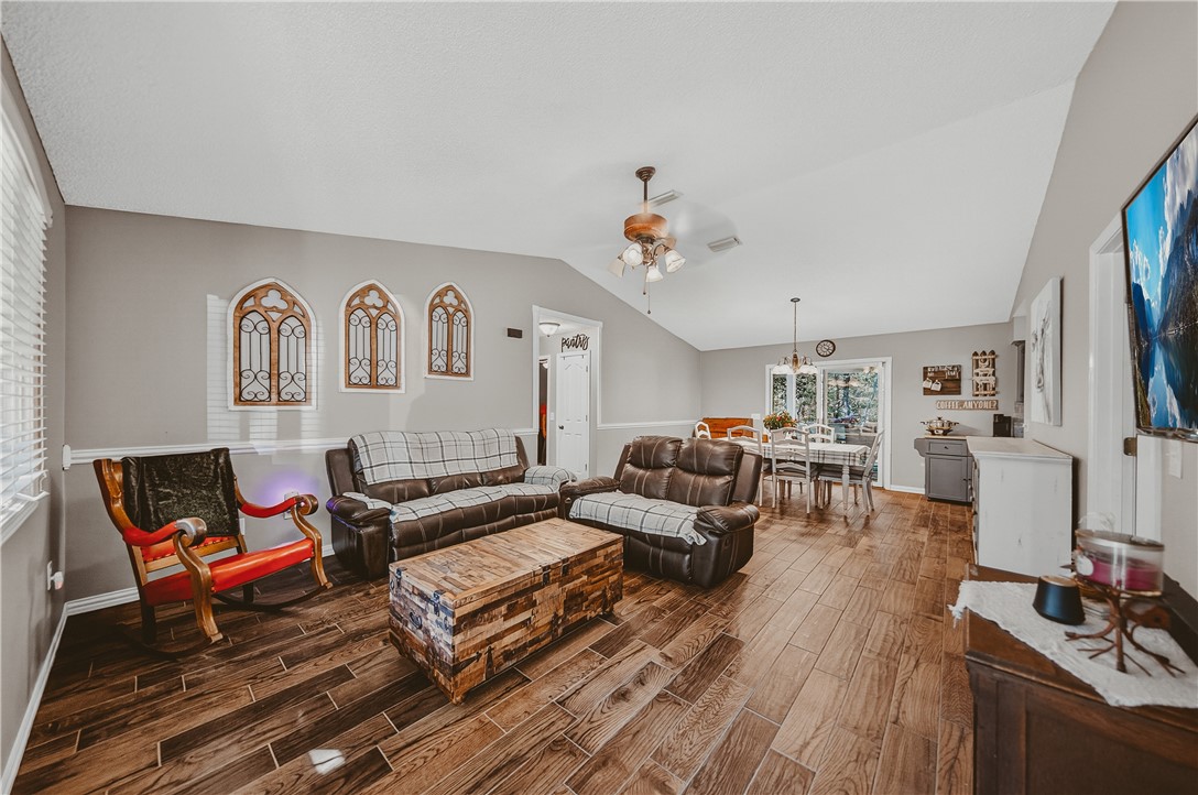 4 Prestwick Lane