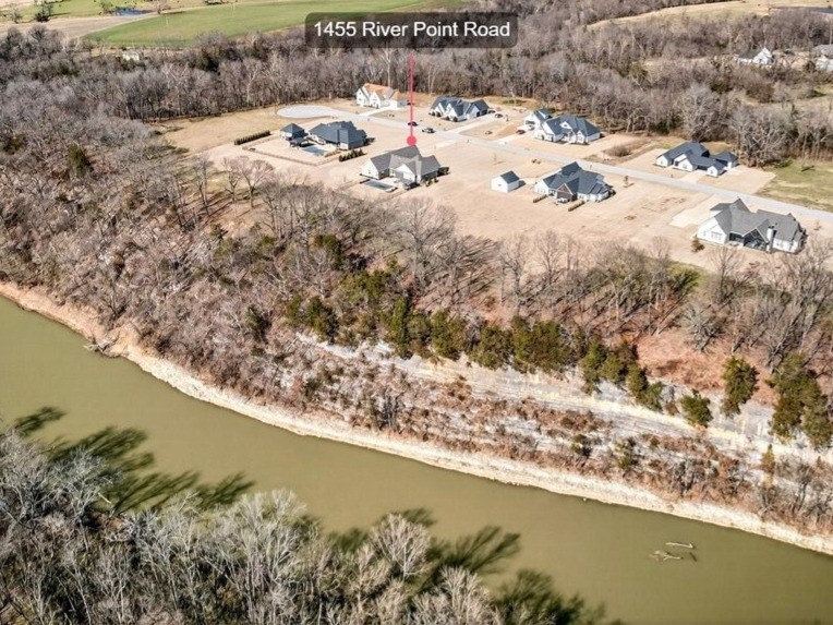 1455 River Point