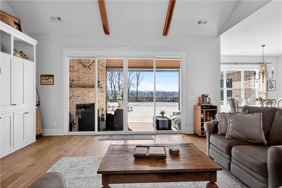 1455 River Point