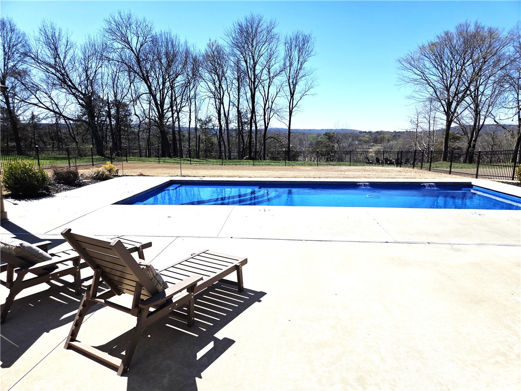1455 River Point
