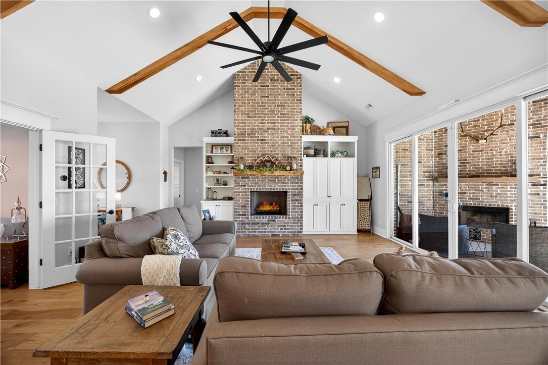 1455 River Point