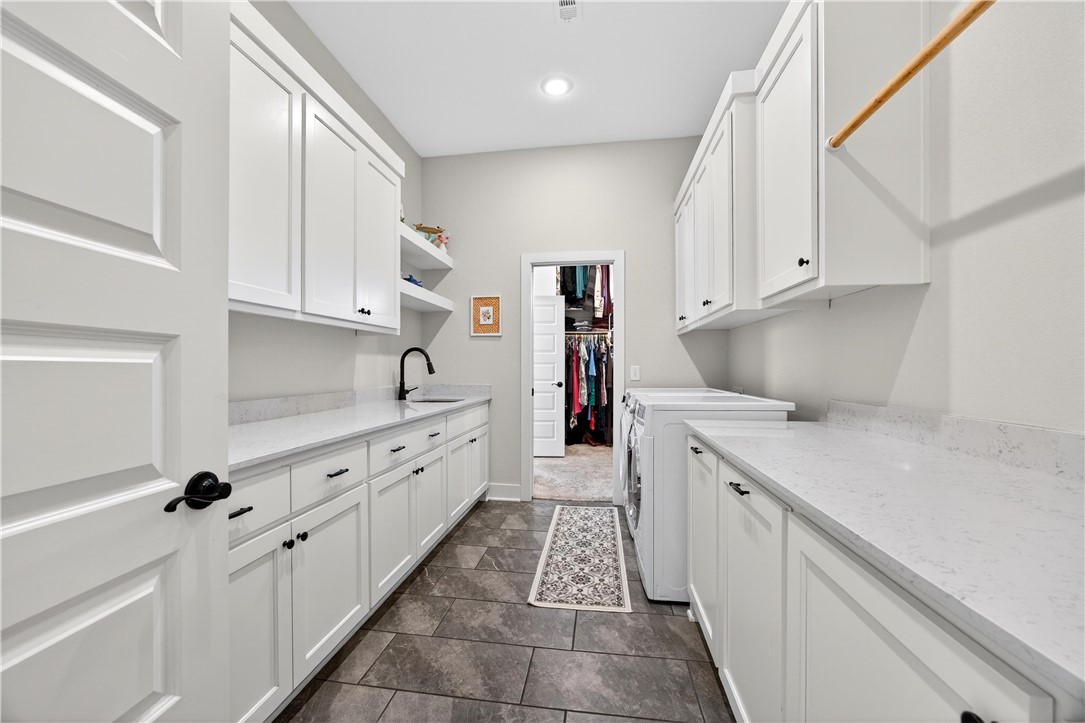 1455 River Point
